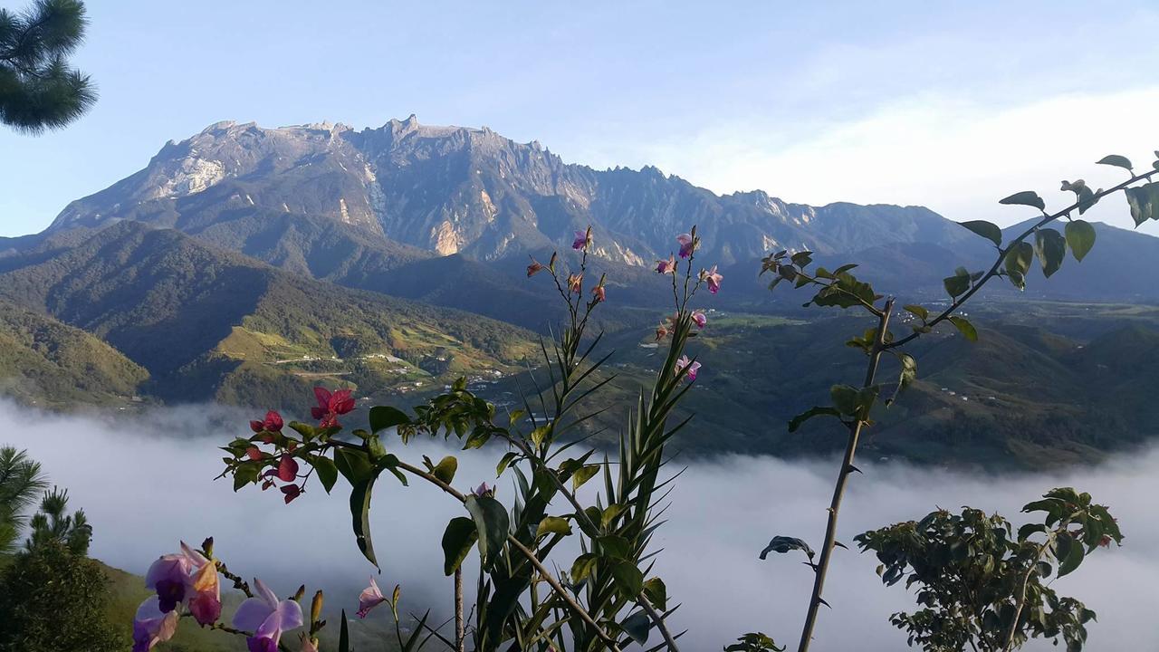 Crystal Hill R Hotel Kundasang Bagian luar foto