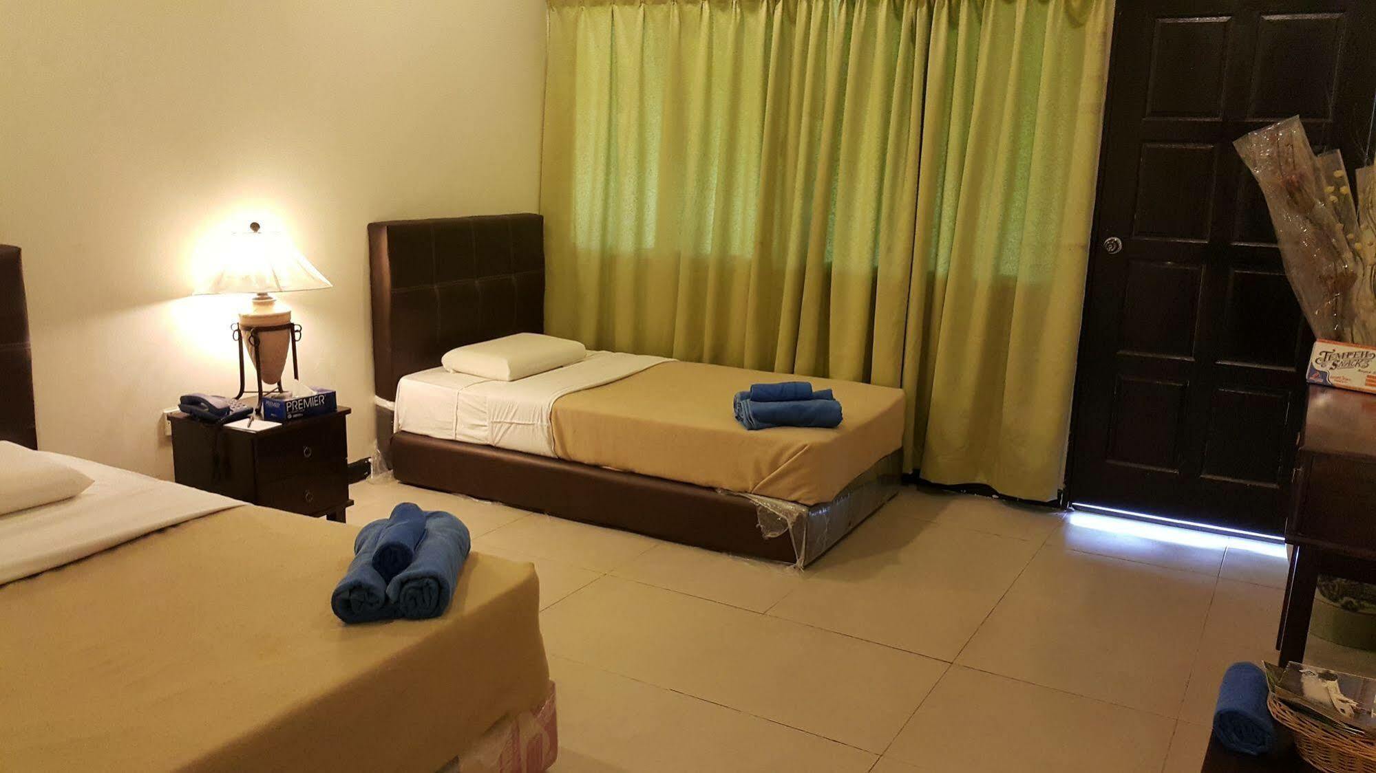 Crystal Hill R Hotel Kundasang Bagian luar foto