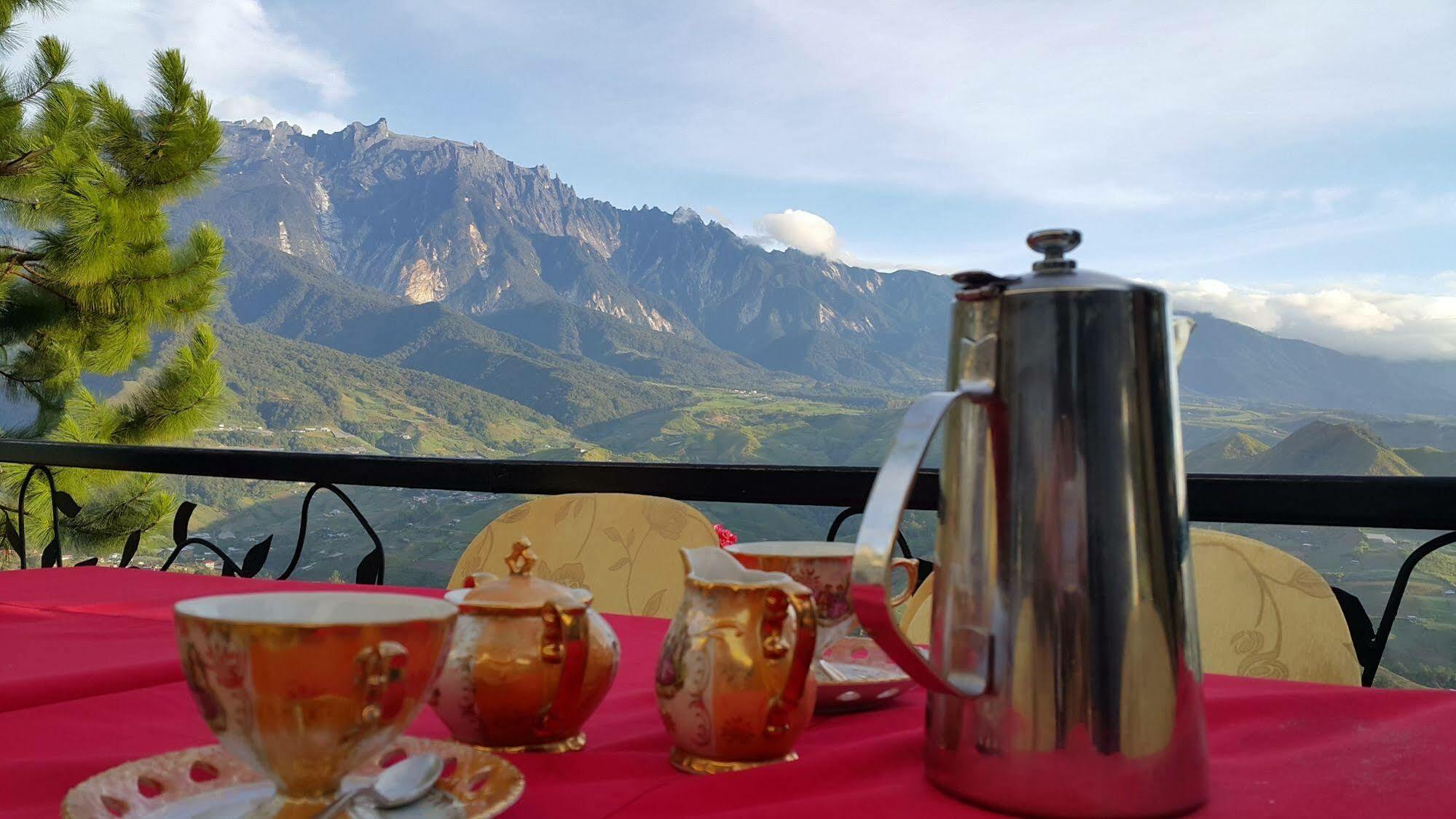 Crystal Hill R Hotel Kundasang Bagian luar foto